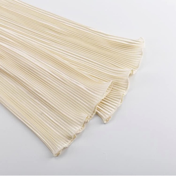 ivory top - Picture 3 of 6